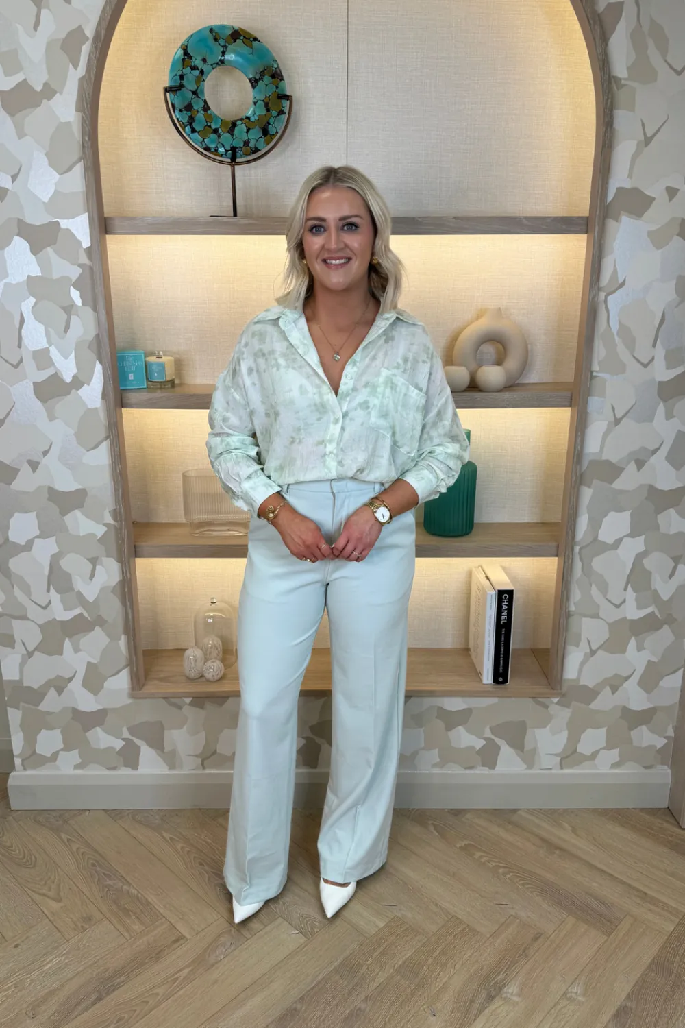 The Walk in Wardrobe Trousers>Freya Pleat Front Straight Leg Trouser In Cerise