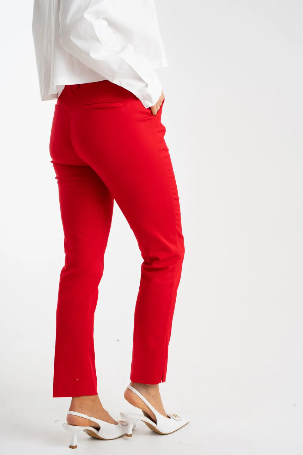 The Walk in Wardrobe Trousers><noscript><img width=