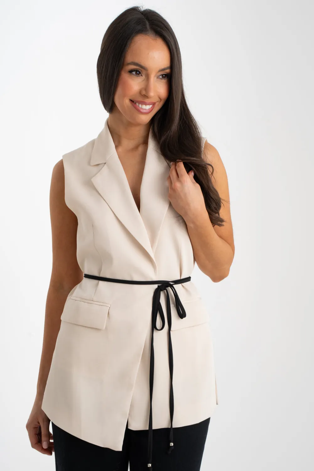 The Walk in Wardrobe Tops><noscript><img width=