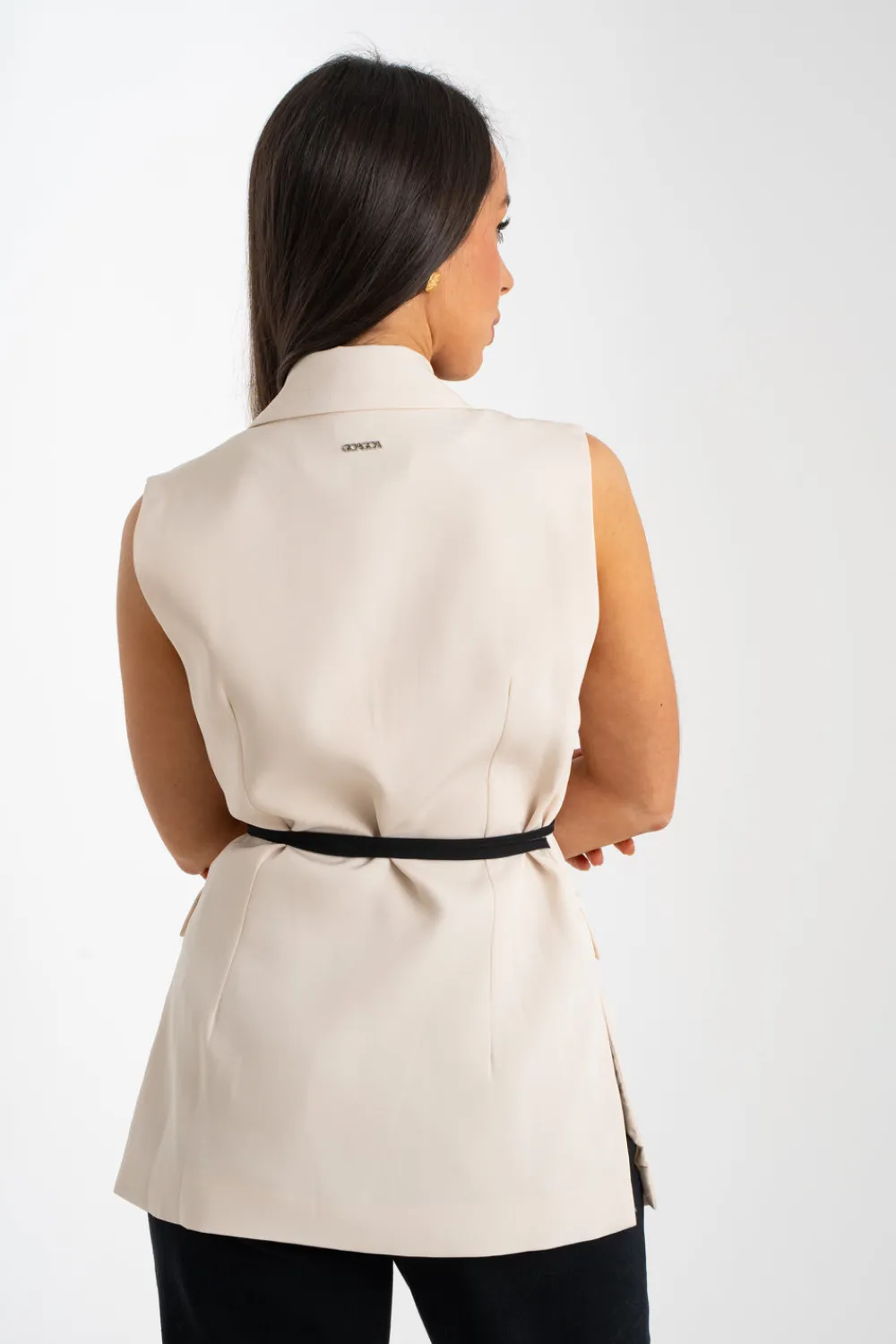 The Walk in Wardrobe Tops><noscript><img width=