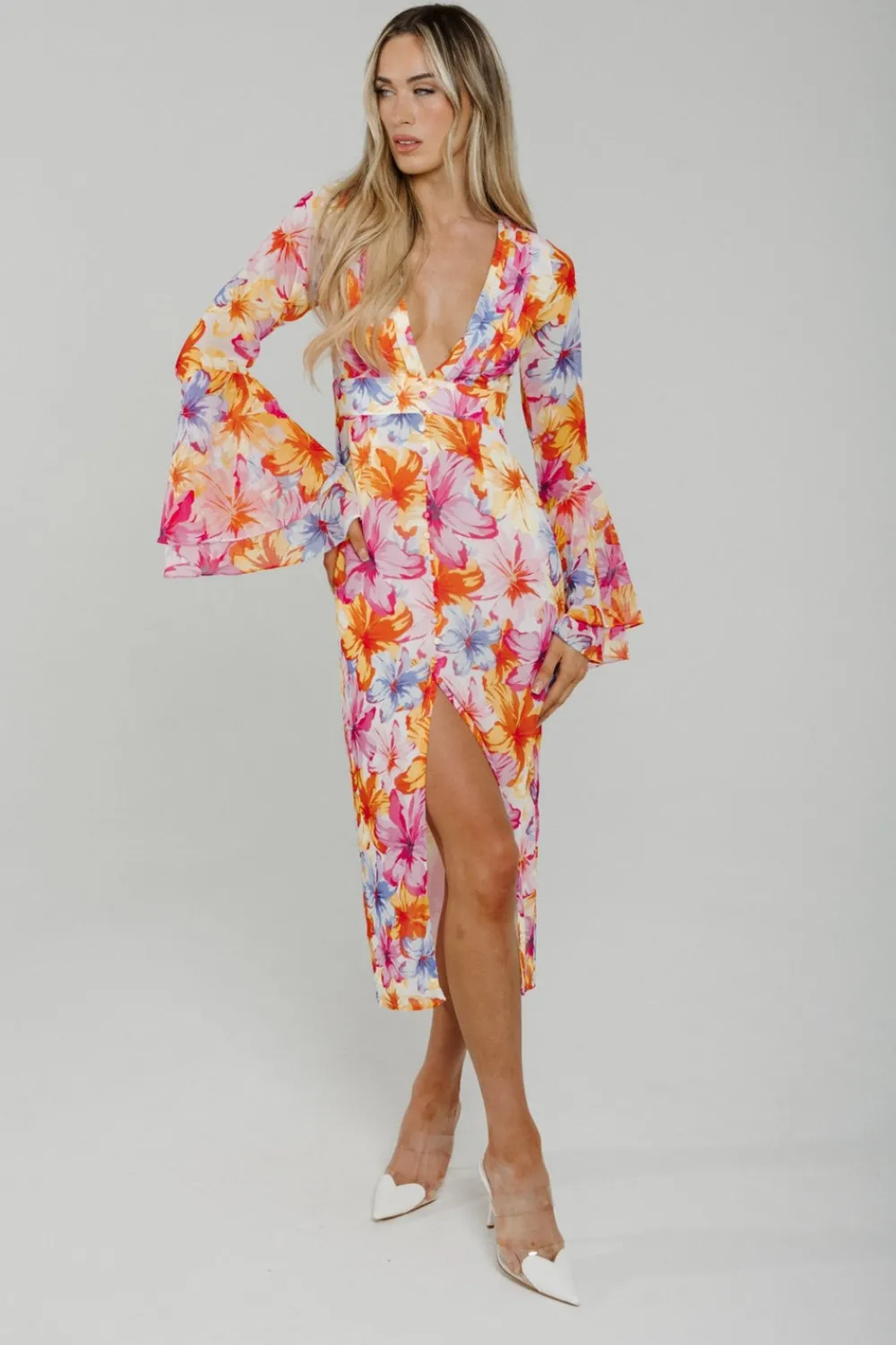 The Walk in Wardrobe Midi Dresses>Holly Bell Sleeve Dress In Orange Mix