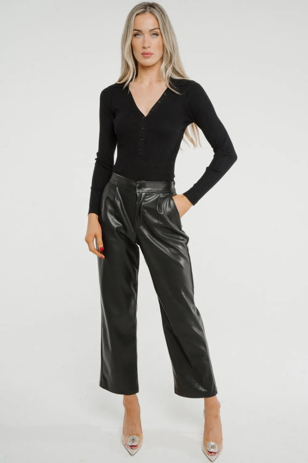 The Walk in Wardrobe Tops>Holly Button Detail Bodysuit In Black