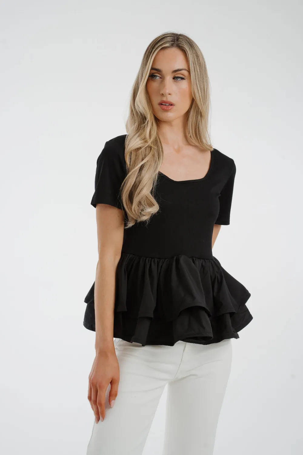 The Walk in Wardrobe Tops|T-Shirts><noscript><img width=