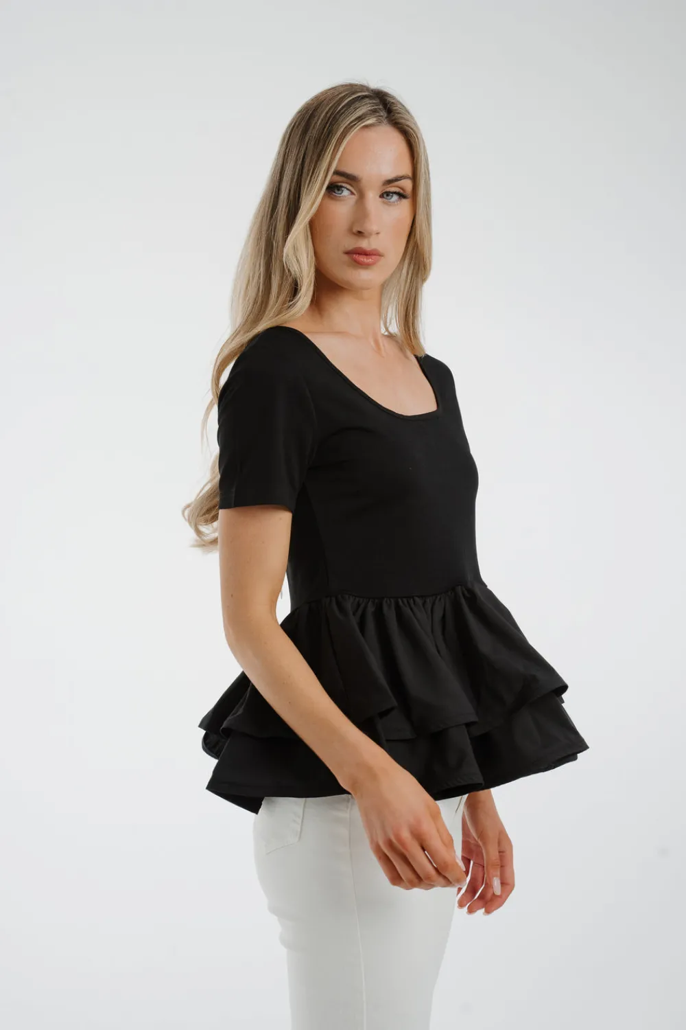 The Walk in Wardrobe Tops|T-Shirts><noscript><img width=