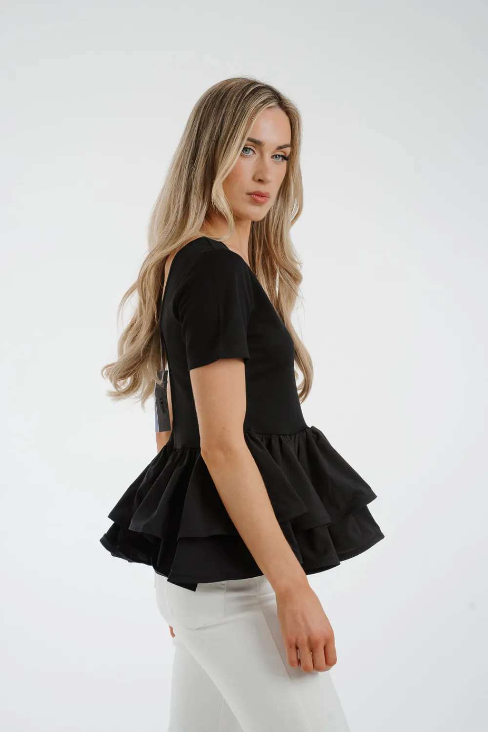 The Walk in Wardrobe Tops|T-Shirts><noscript><img width=