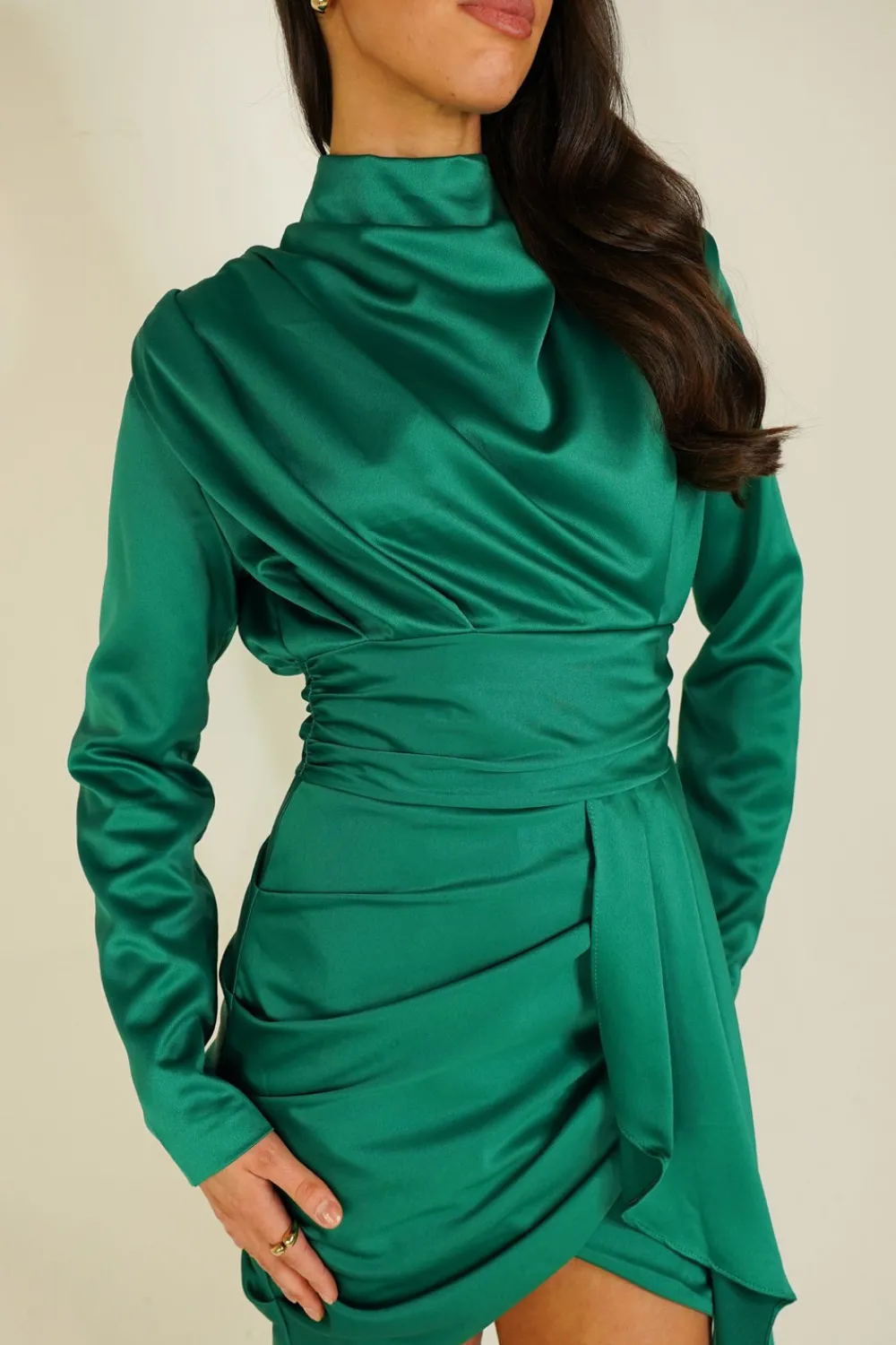 The Walk in Wardrobe Mini Dresses>Holly Ruched Dress In Green