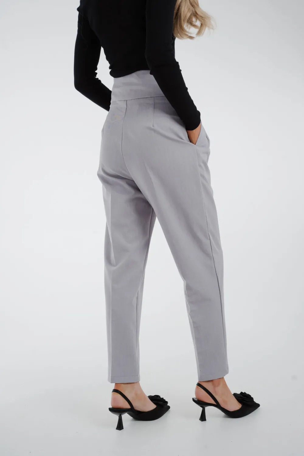 The Walk in Wardrobe Trousers><noscript><img width=