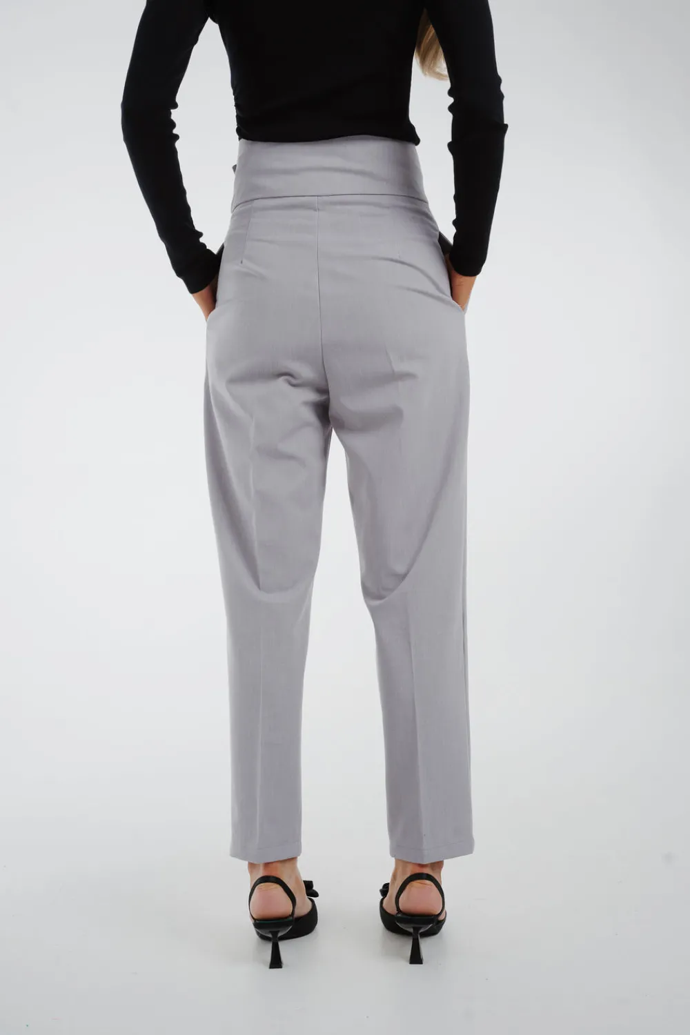 The Walk in Wardrobe Trousers><noscript><img width=