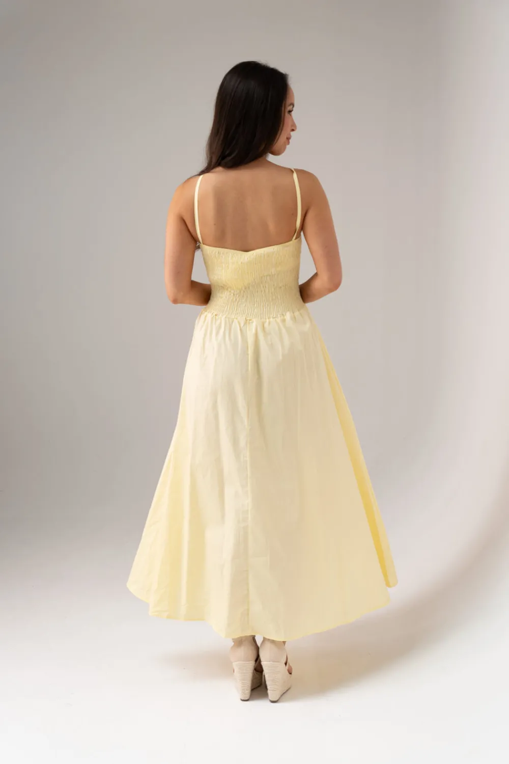 The Walk in Wardrobe Midi Dresses>Indie Strappy Dress In Lemon