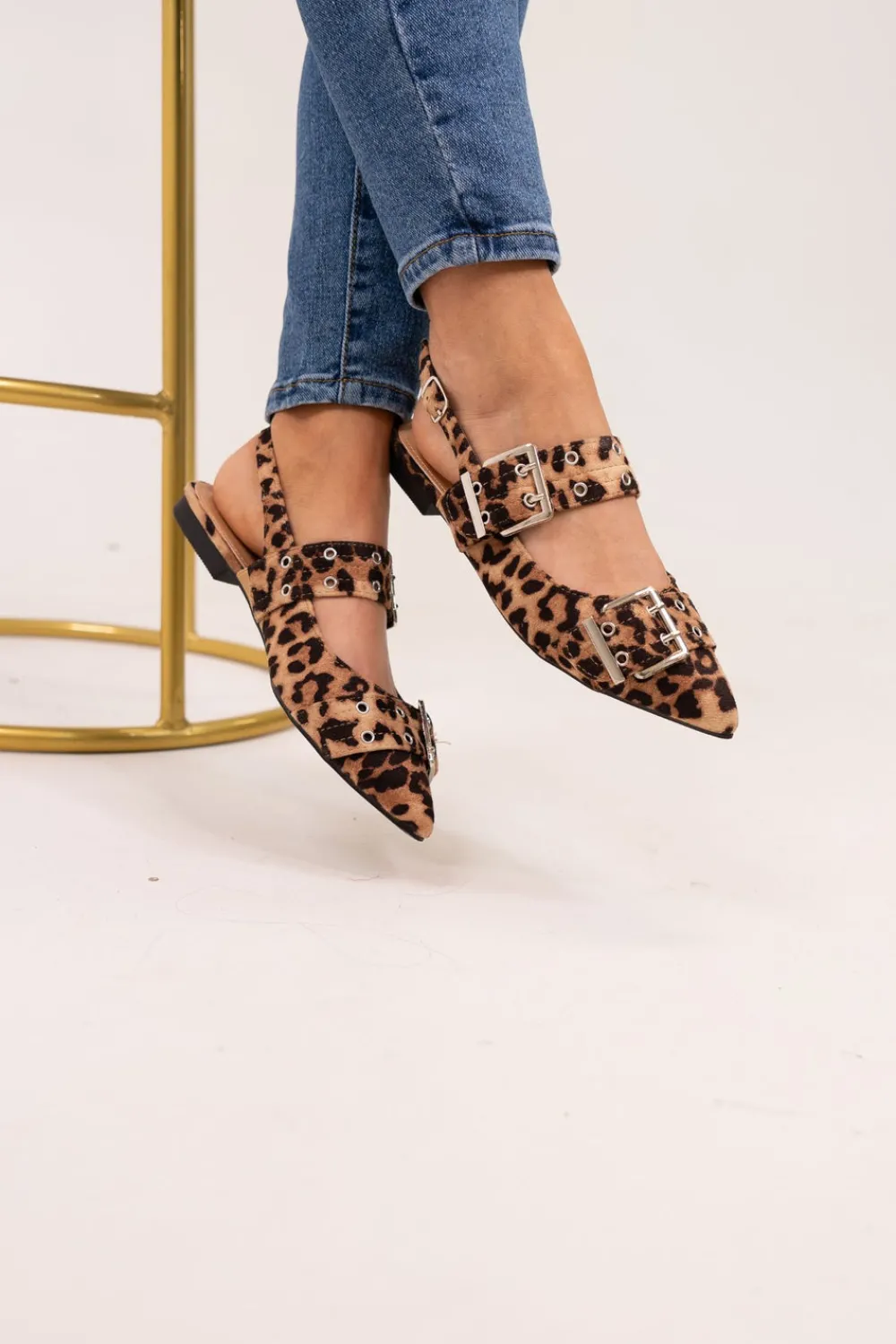 The Walk in Wardrobe Slingbacks><noscript><img width=