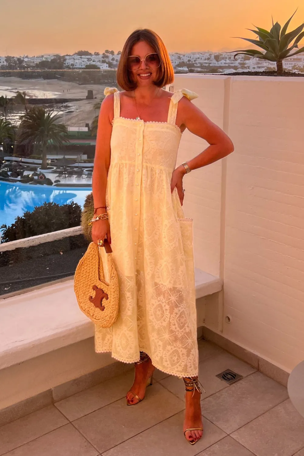 The Walk in Wardrobe Midi Dresses>Jasmine Embroidered Detail Dress In Lemon