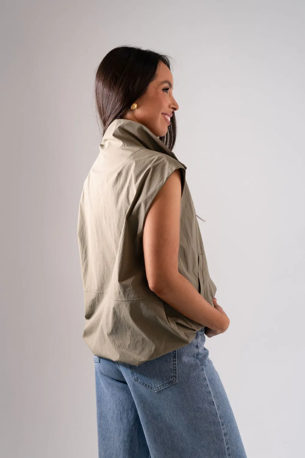 The Walk in Wardrobe Coats & Jackets>Jasmine Sleeveless Jacket In Khaki