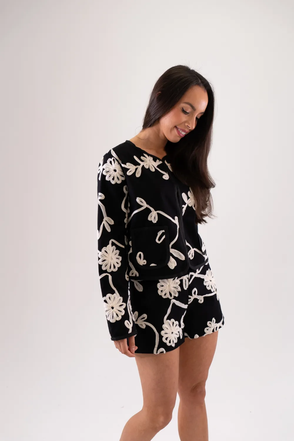 The Walk in Wardrobe Coats & Jackets>Jasmine White Floral Jacket In Black