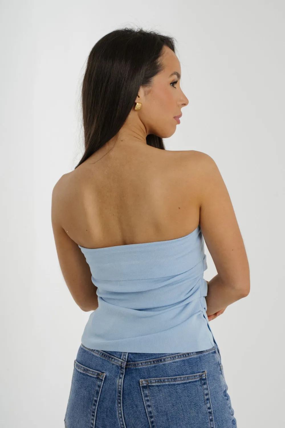 The Walk in Wardrobe Tops><noscript><img width=