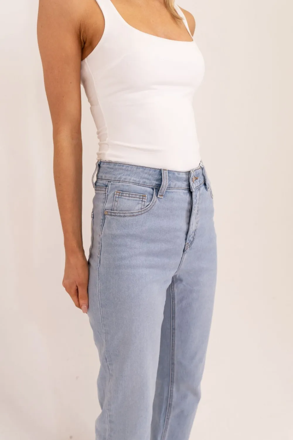 The Walk in Wardrobe Tops><noscript><img width=