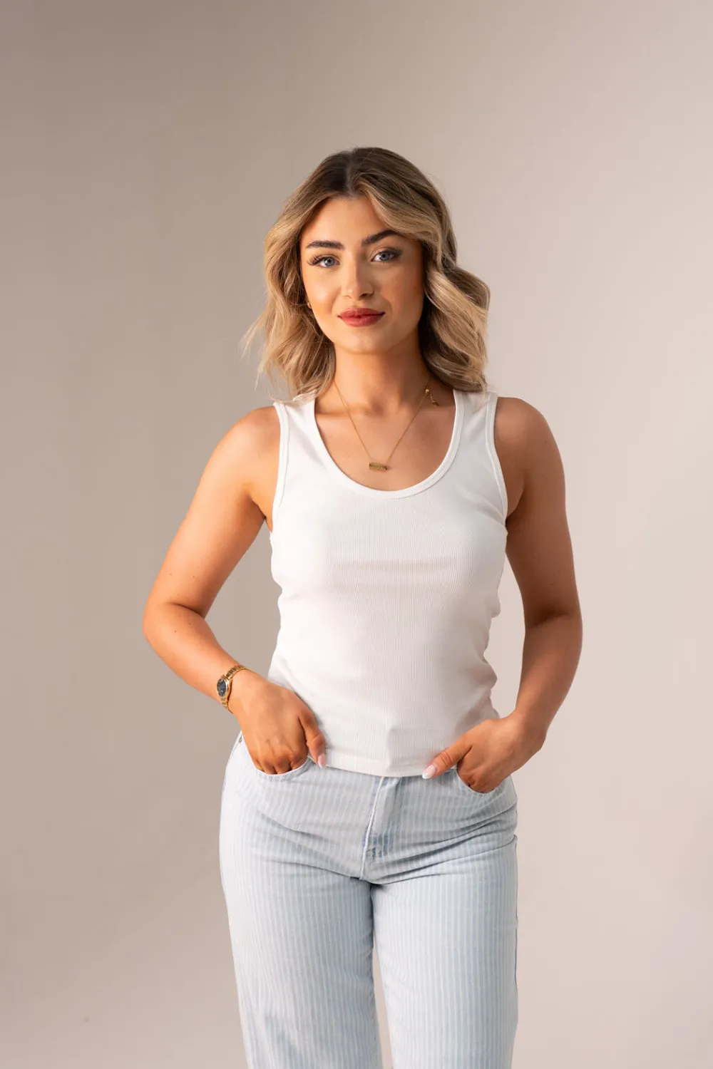 The Walk in Wardrobe Tops><noscript><img width=