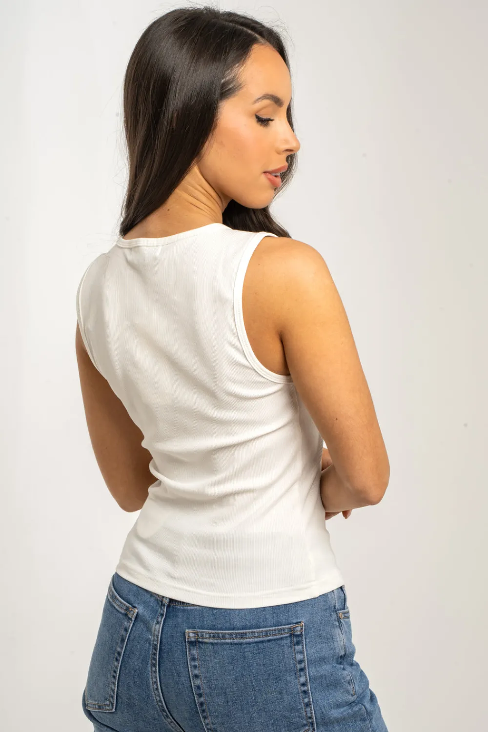 The Walk in Wardrobe Tops><noscript><img width=