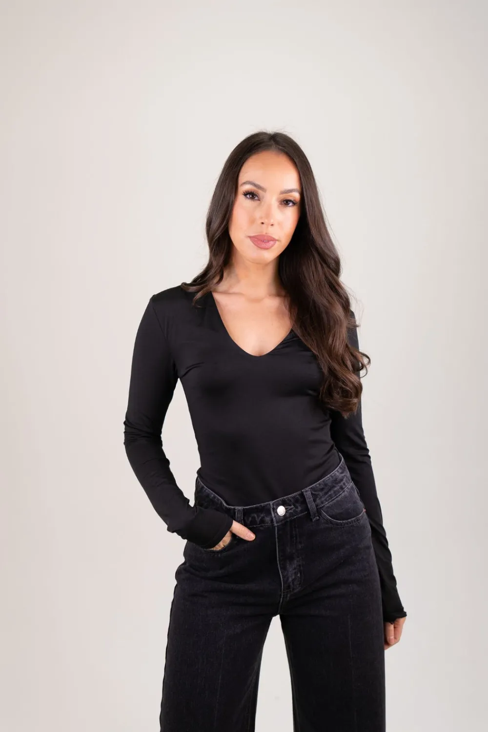 The Walk in Wardrobe Tops><noscript><img width=