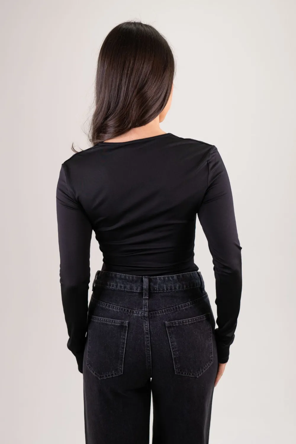 The Walk in Wardrobe Tops><noscript><img width=