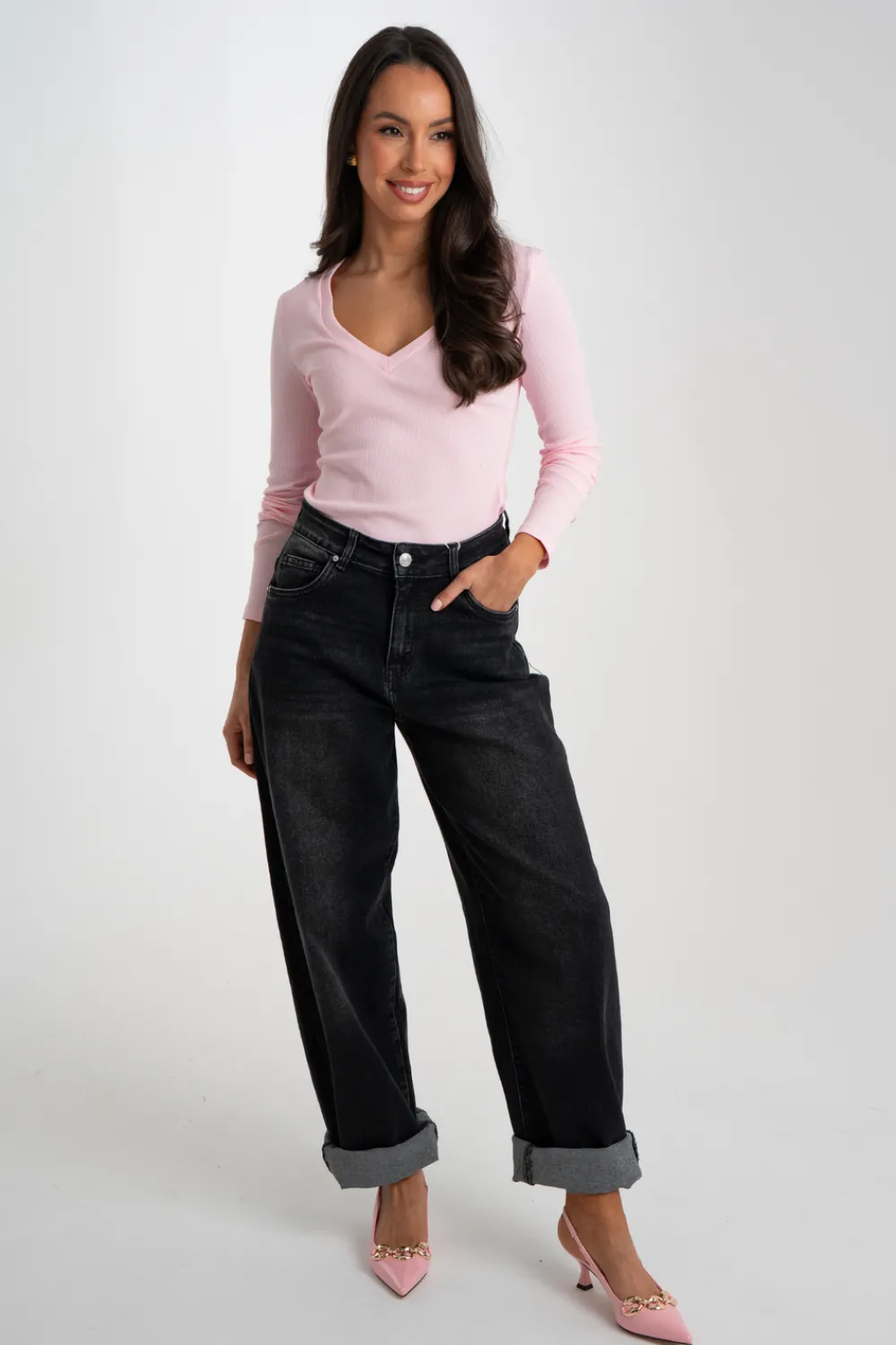 The Walk in Wardrobe Tops><noscript><img width=