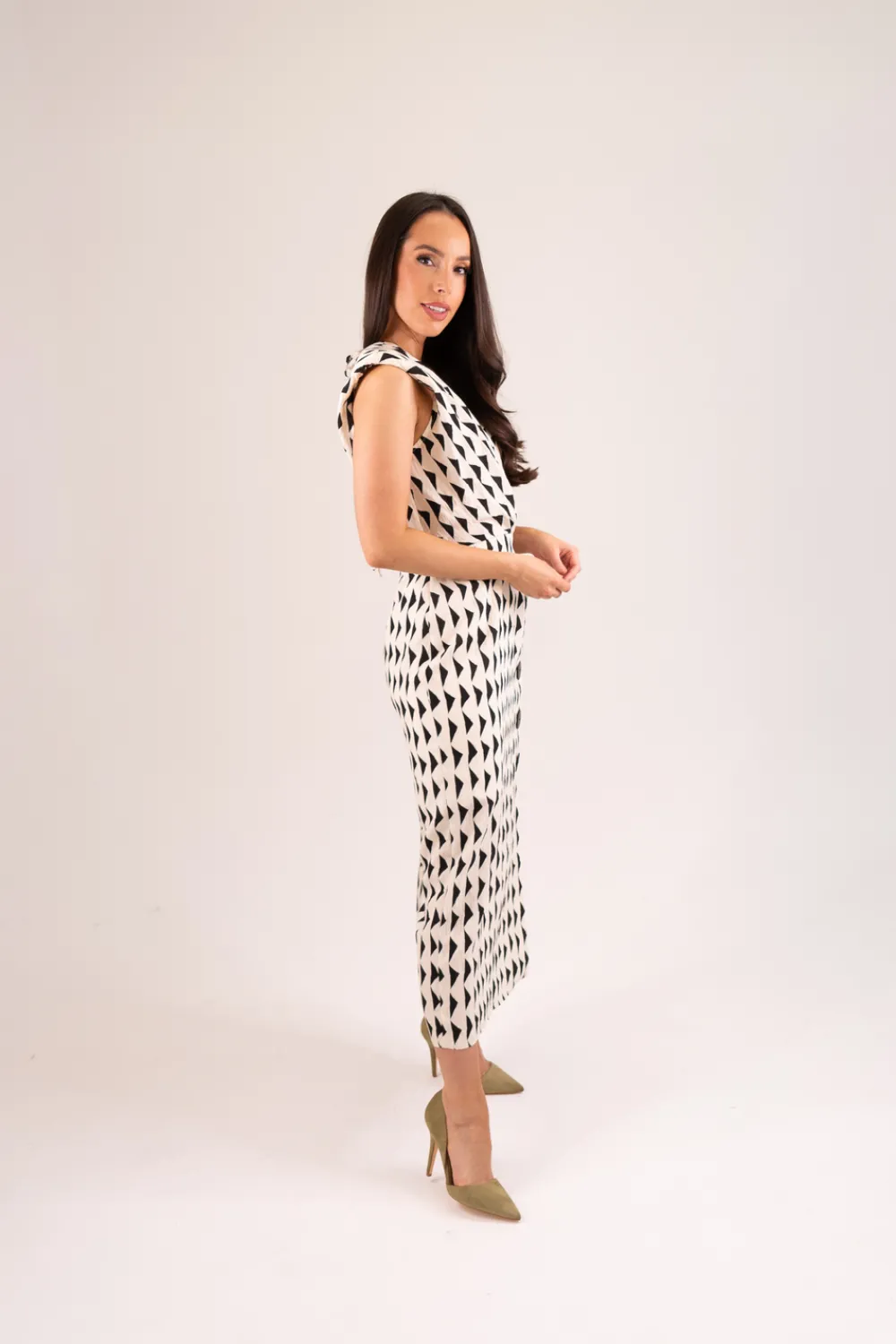 The Walk in Wardrobe Maxi Dresses|Midi Dresses>Kayla Aztec Print Dress In Cream