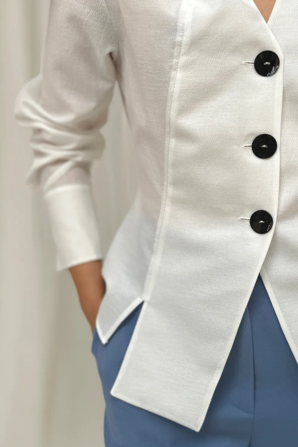 The Walk in Wardrobe Shirts><noscript><img width=