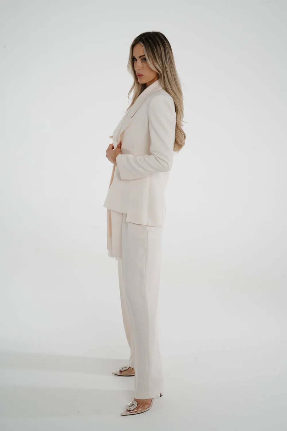 The Walk in Wardrobe Trousers><noscript><img width=