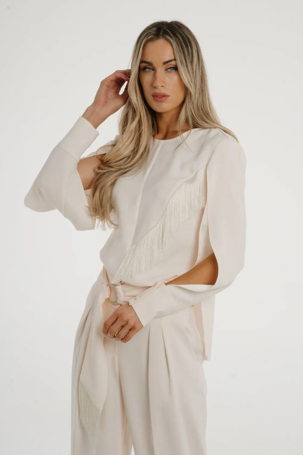 The Walk in Wardrobe Tops><noscript><img width=