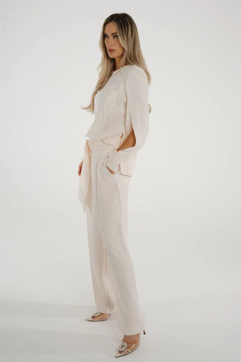 The Walk in Wardrobe Tops><noscript><img width=