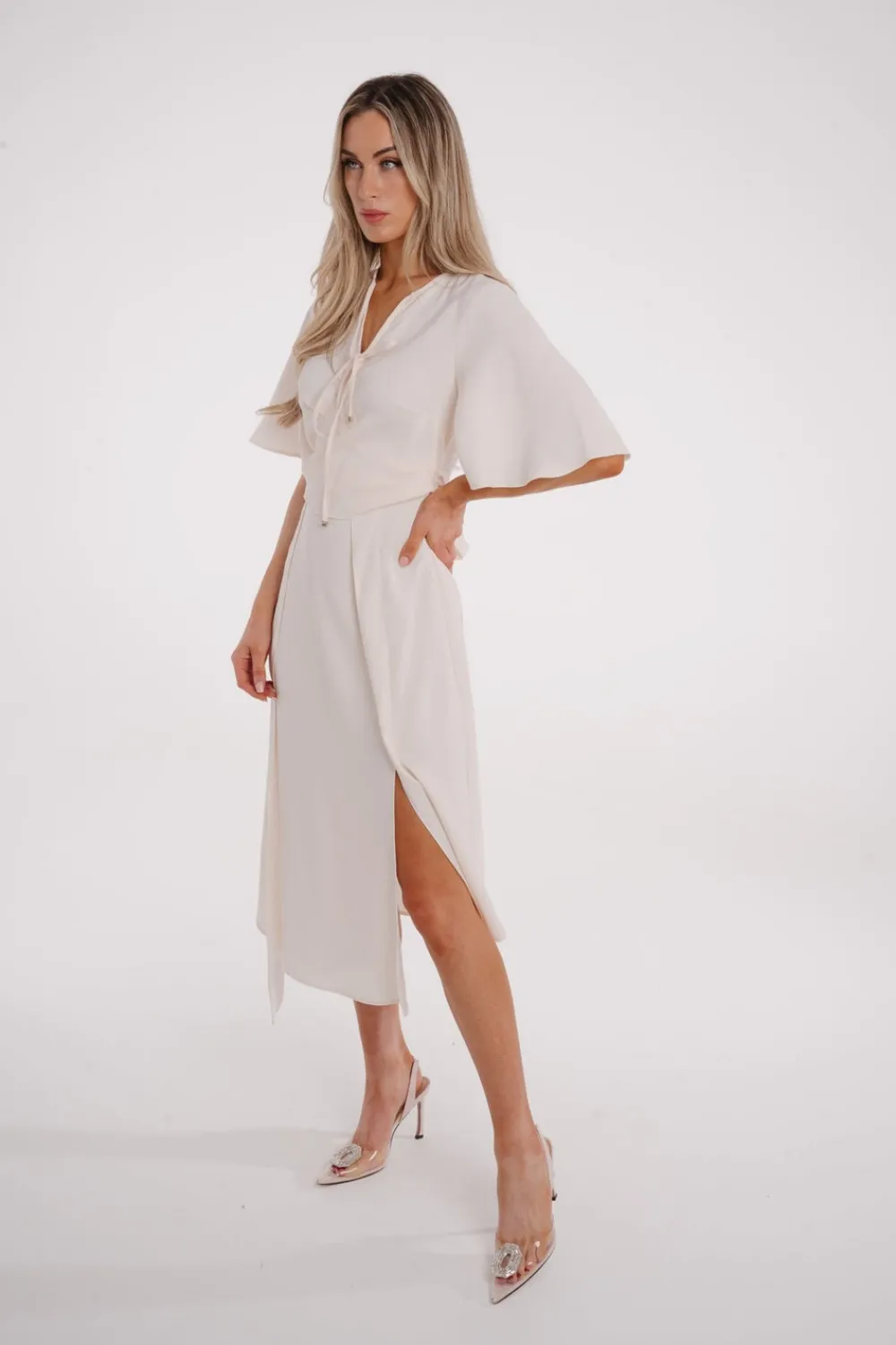 The Walk in Wardrobe Midi Dresses><noscript><img width=