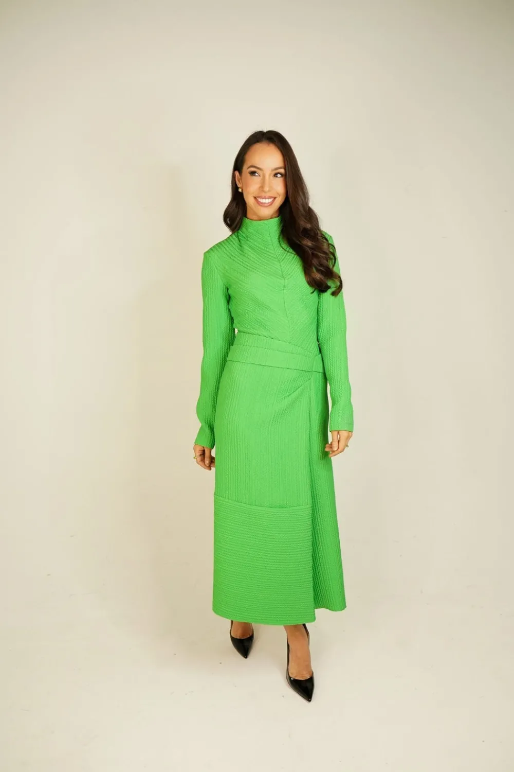 The Walk in Wardrobe Midi Dresses>Kayla Textured Dress In Green