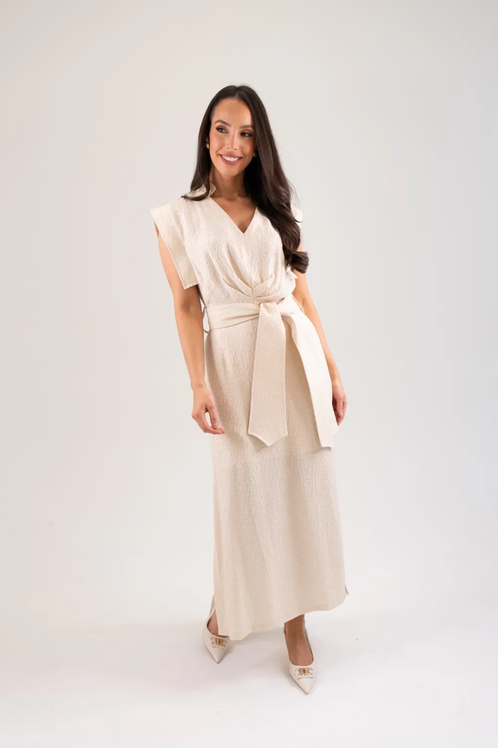 The Walk in Wardrobe Maxi Dresses|Midi Dresses>Kayla Tie Waist Dress In Neutral