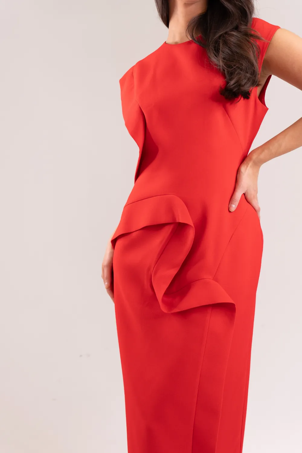 The Walk in Wardrobe Maxi Dresses|Midi Dresses>Kayla Zig Zag Ruffle Dress In Red