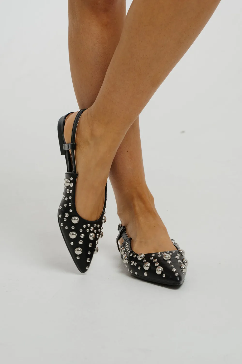 The Walk in Wardrobe Flats>Kelly Embellished Flats In Black
