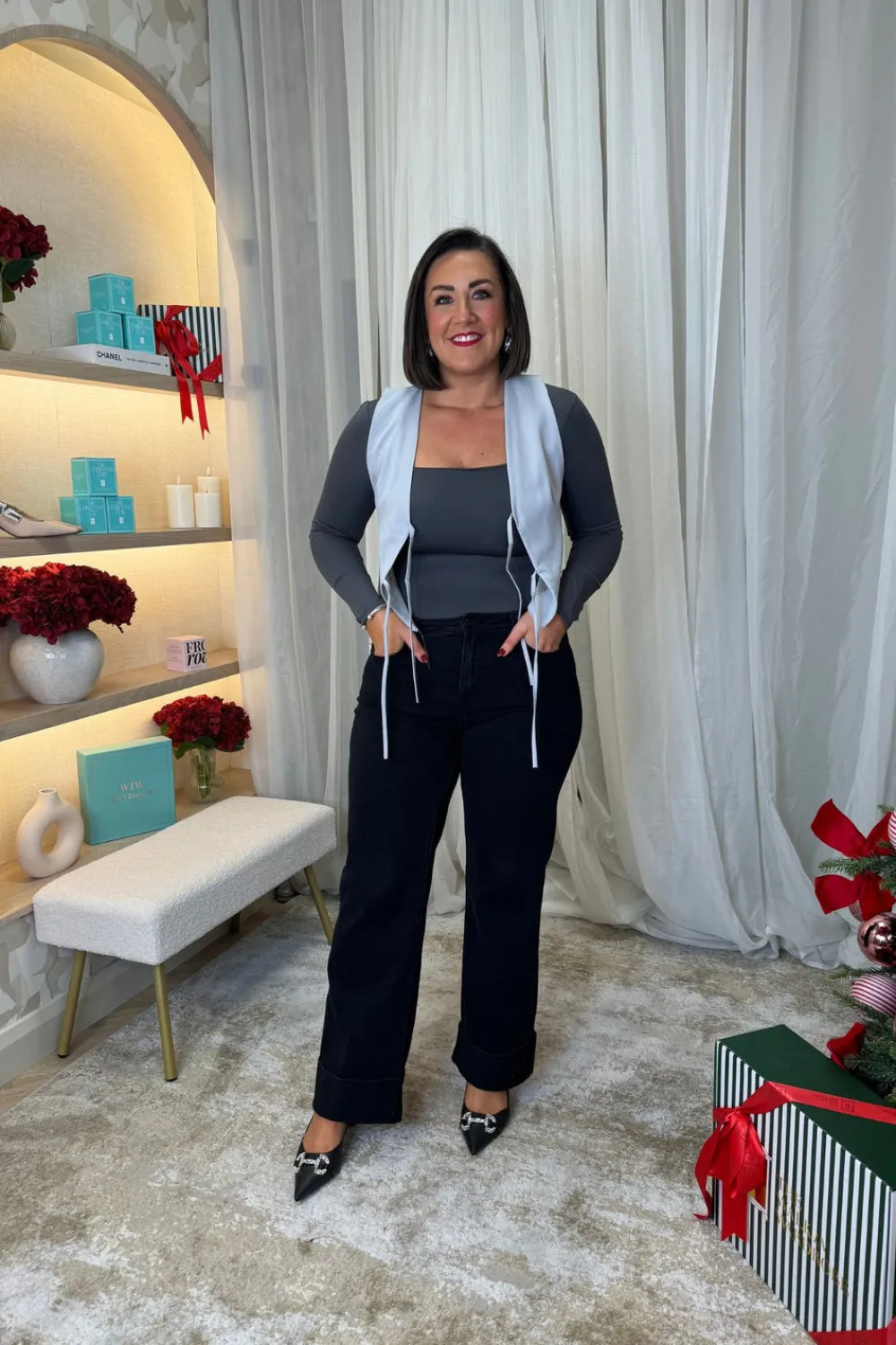 The Walk in Wardrobe Tops><noscript><img width=