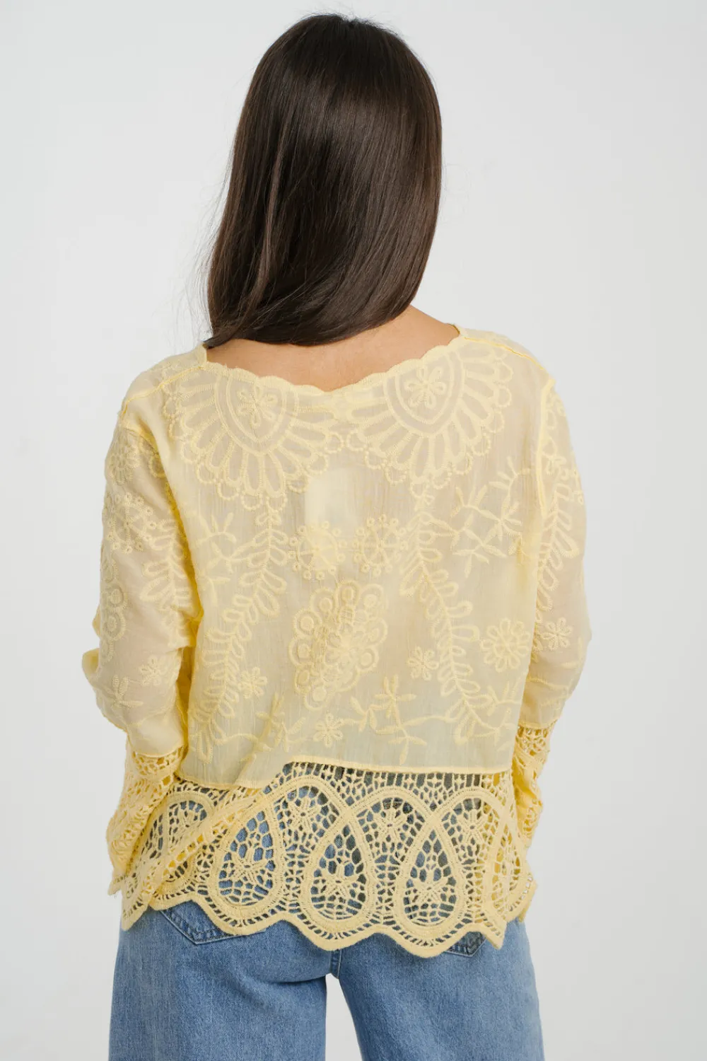 The Walk in Wardrobe Tops><noscript><img width=