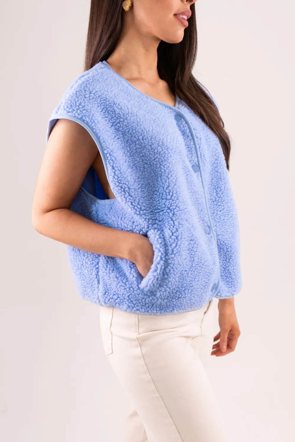 The Walk in Wardrobe Tops>Kendra Fleece Waistcoat In Mint