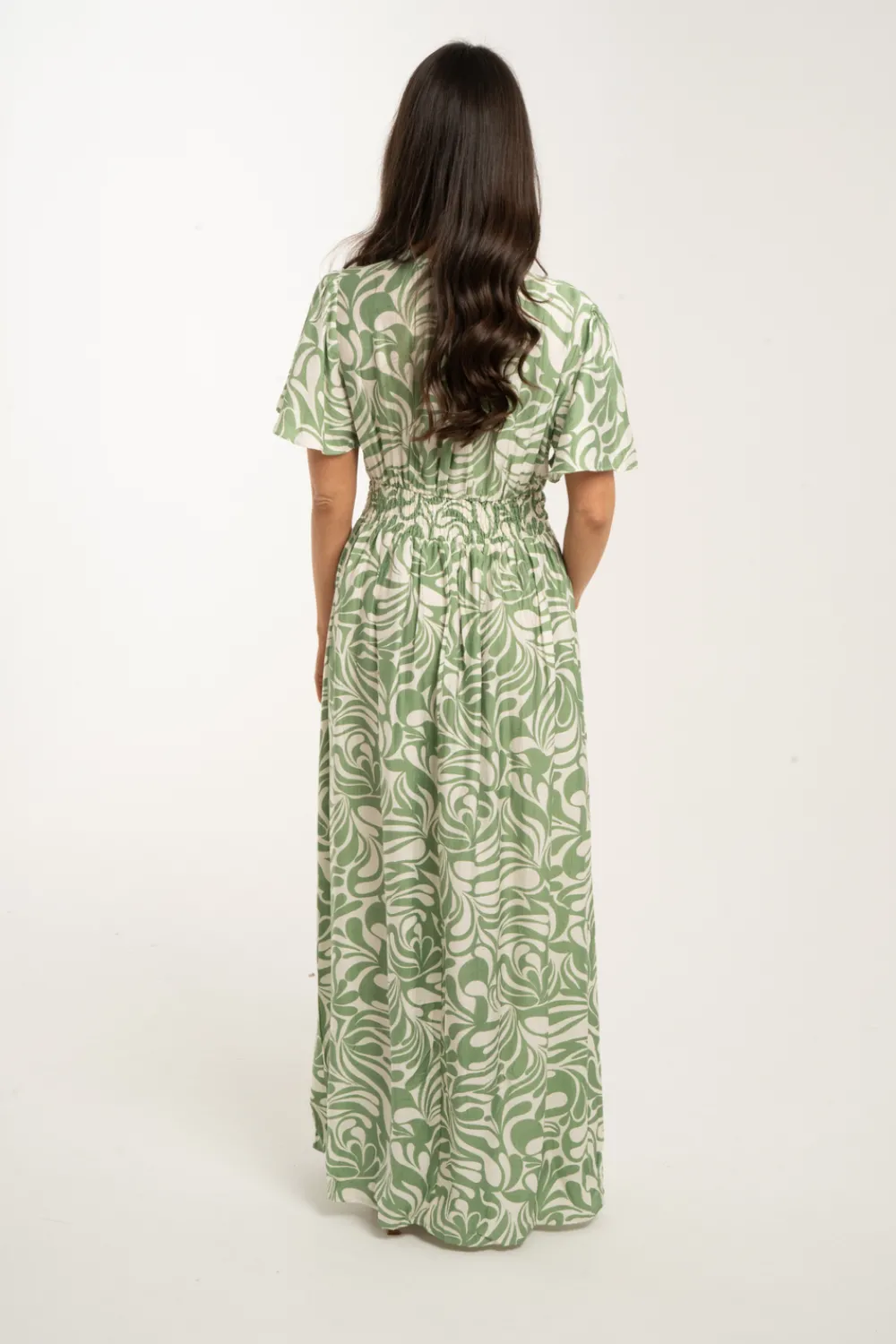 The Walk in Wardrobe Midi Dresses><noscript><img width=