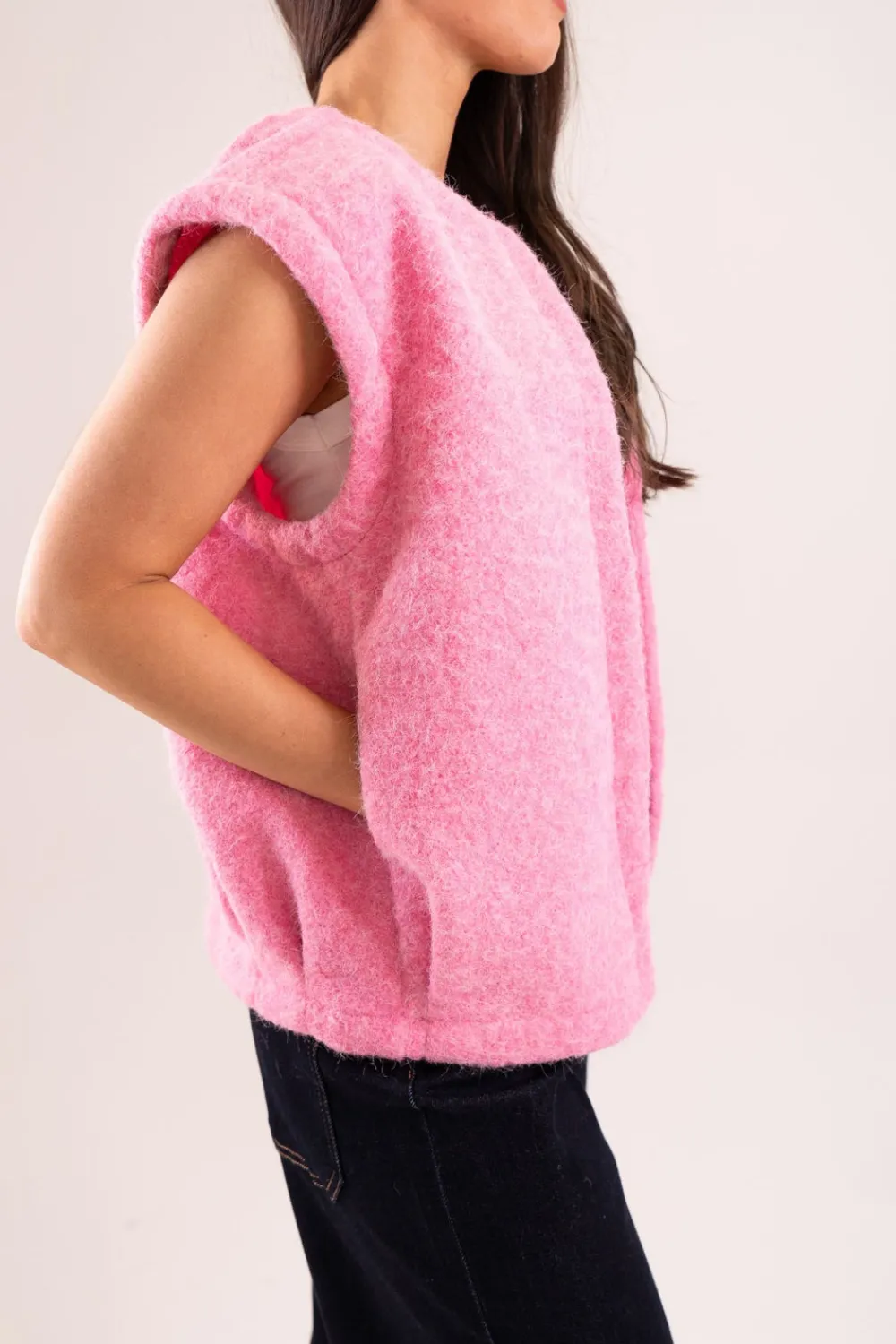 The Walk in Wardrobe Tops><noscript><img width=