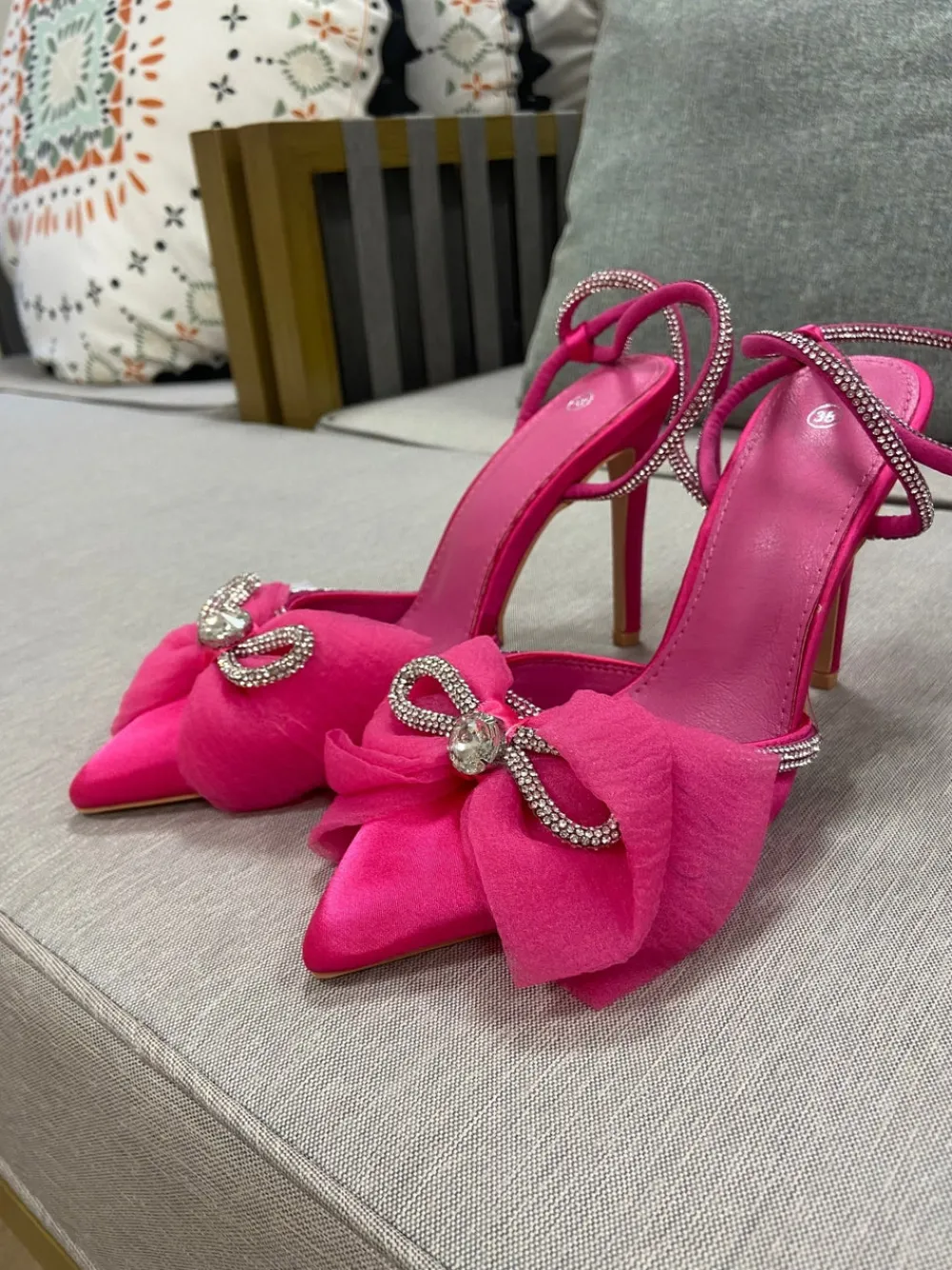 The Walk in Wardrobe Flats|Heels>Lauren Bow Heel In Pink