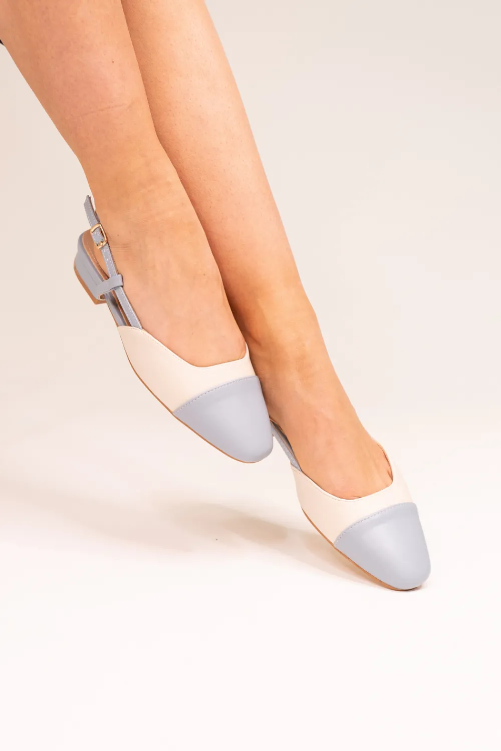 The Walk in Wardrobe Slingbacks>Lauren Contrast Toe Slingback In Sky Blue