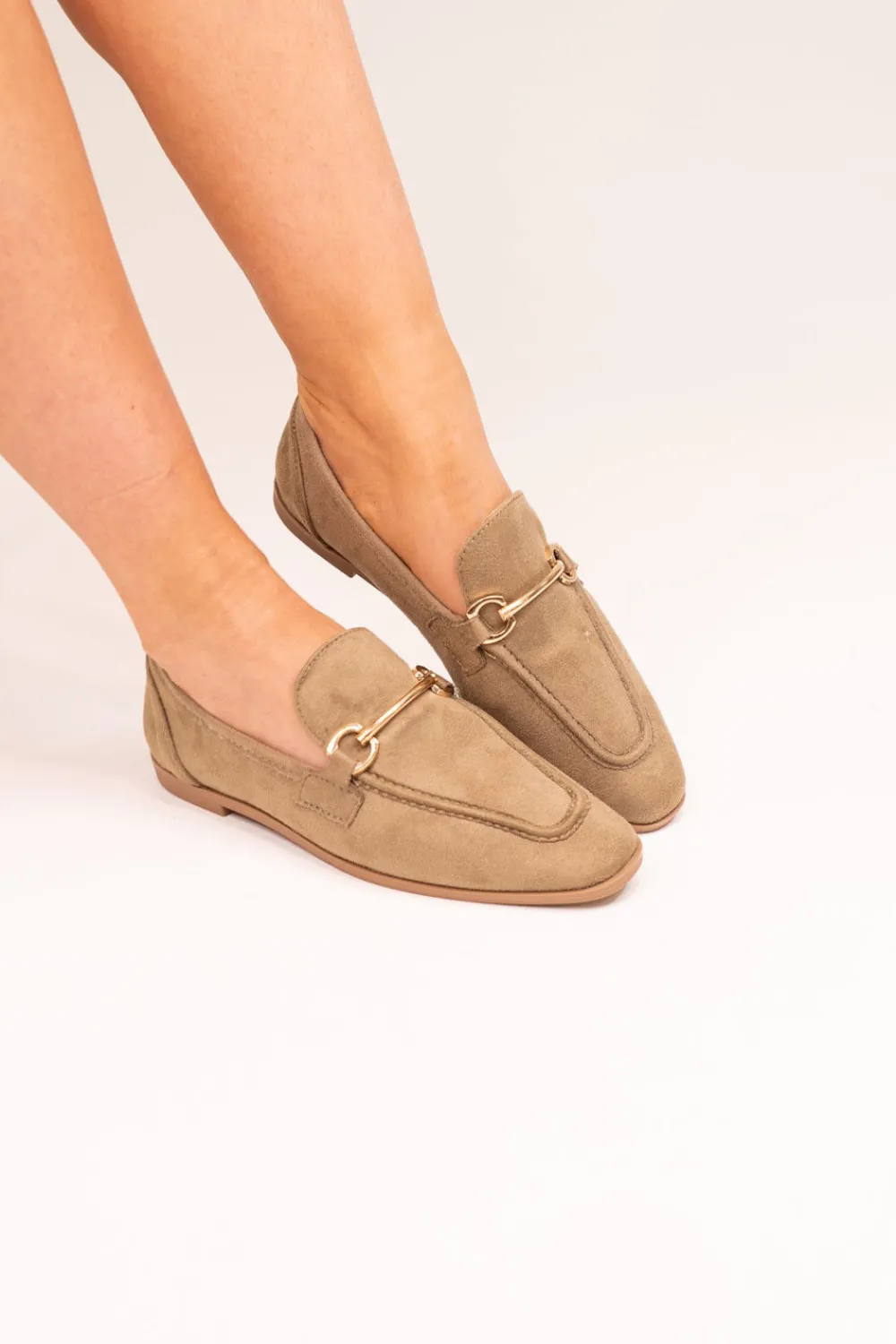 The Walk in Wardrobe Flats>Lauren Faux Suede Loafer In Khaki