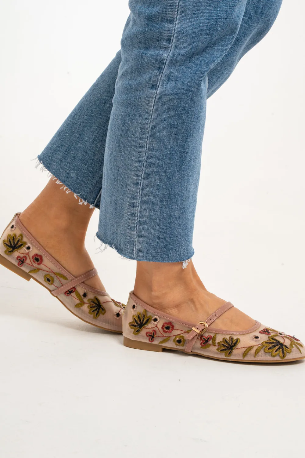 The Walk in Wardrobe Flats>Lauren Floral Ballet Flats In Pink