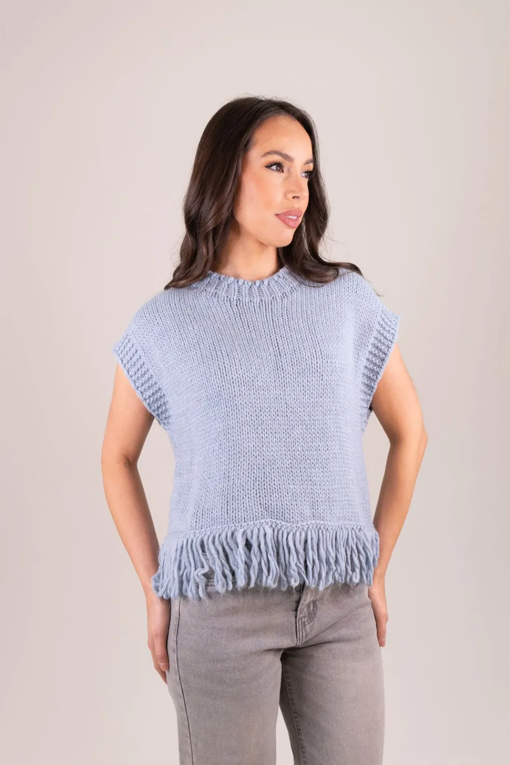 The Walk in Wardrobe Tops|Knitwear>Leah Sleeveless Fringed Knit In Ivory