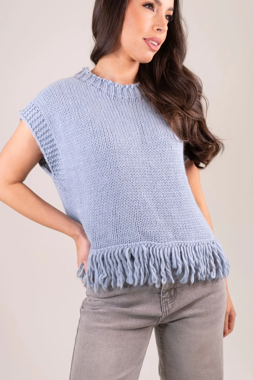 The Walk in Wardrobe Tops|Knitwear>Leah Sleeveless Fringed Knit In Ivory