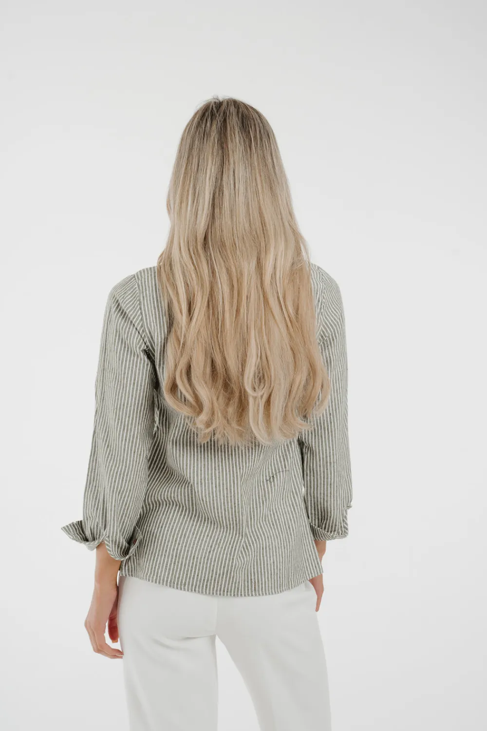 The Walk in Wardrobe Tops><noscript><img width=