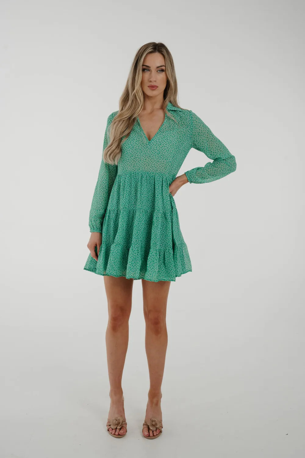 The Walk in Wardrobe Mini Dresses>Lila Printed Tiered Dress In Green