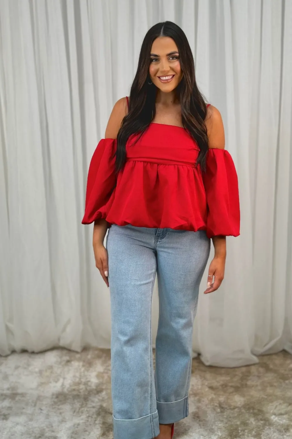 The Walk in Wardrobe Tops><noscript><img width=