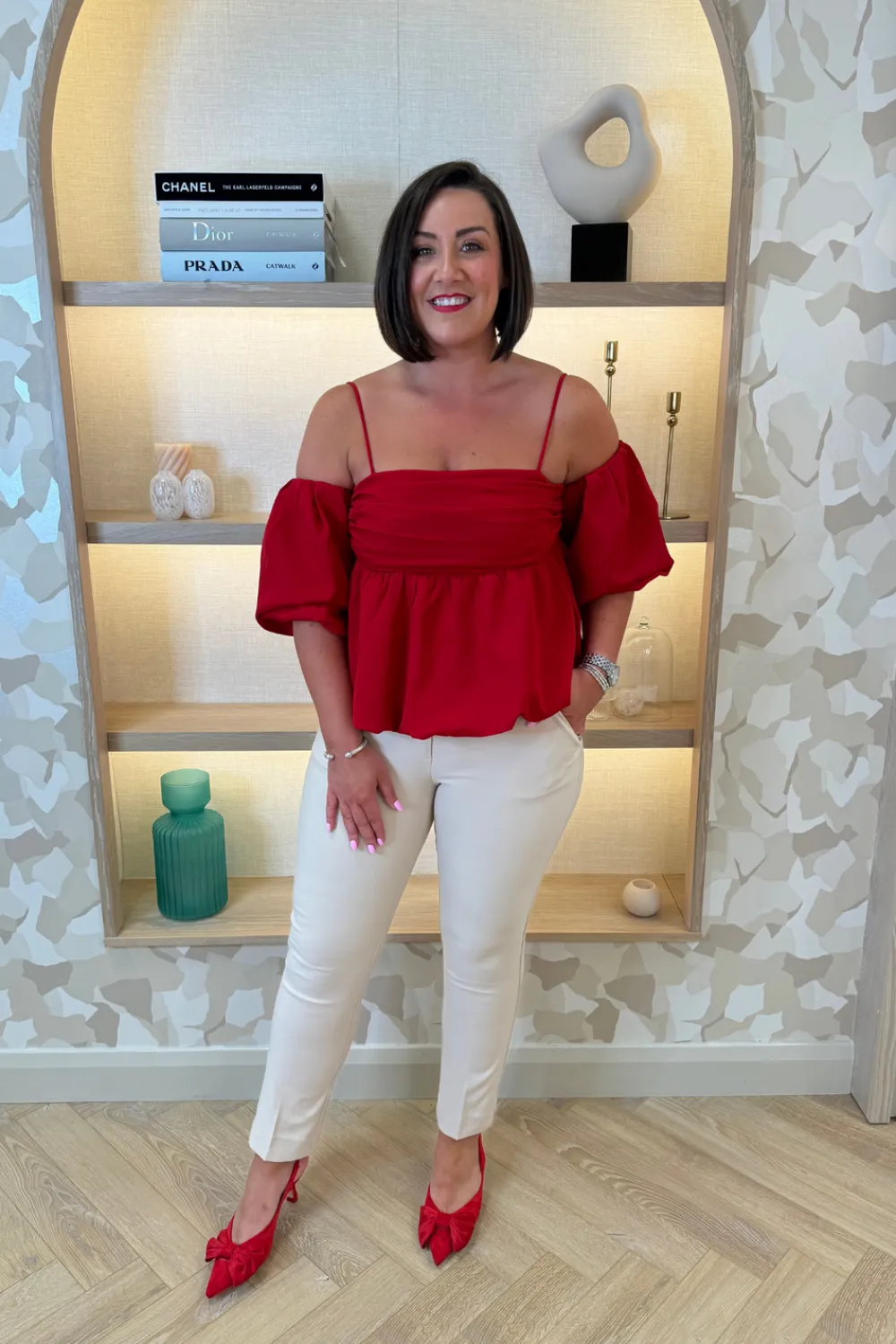 The Walk in Wardrobe Tops><noscript><img width=