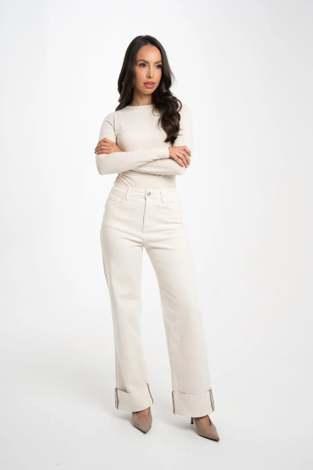 The Walk in Wardrobe Wide Leg Jeans>Love Laura Chocolate Trim Turn Up Jeans In Cream